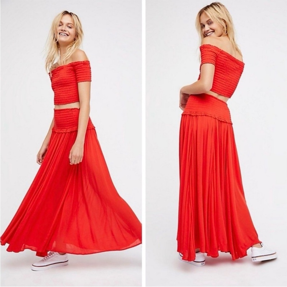 NEW FREE PEOPLE STEALIN’ HEARTS MAXI SKIRT CROP TOP 2-PIECE SET RED 🔥 SUPER RARE